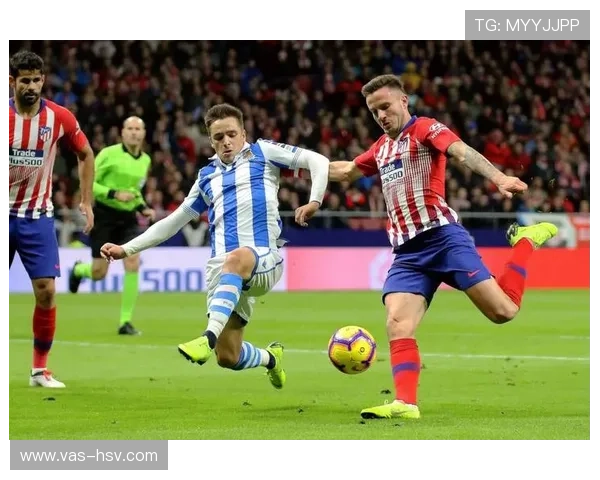 西甲德比火花四溅：塞尔塔与拉科鲁尼亚的交锋备受关注，争夺地区荣耀。