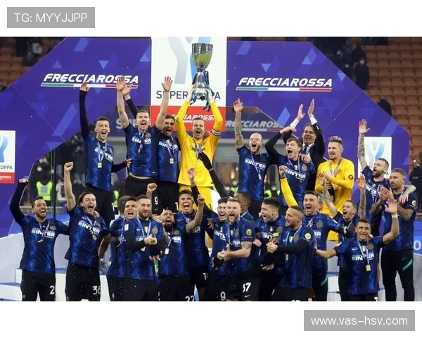 三中卫体系之下:国际米兰是否缺乏战术变化 三中卫体系之下:国际米兰是否缺乏战术变化