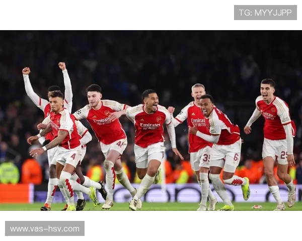 利物浦伤病问题逐步反映:队内稳定性承压,赛季走势面临考验 利物浦伤病问题逐步反映:队内稳定性承压,赛季走势面临考验